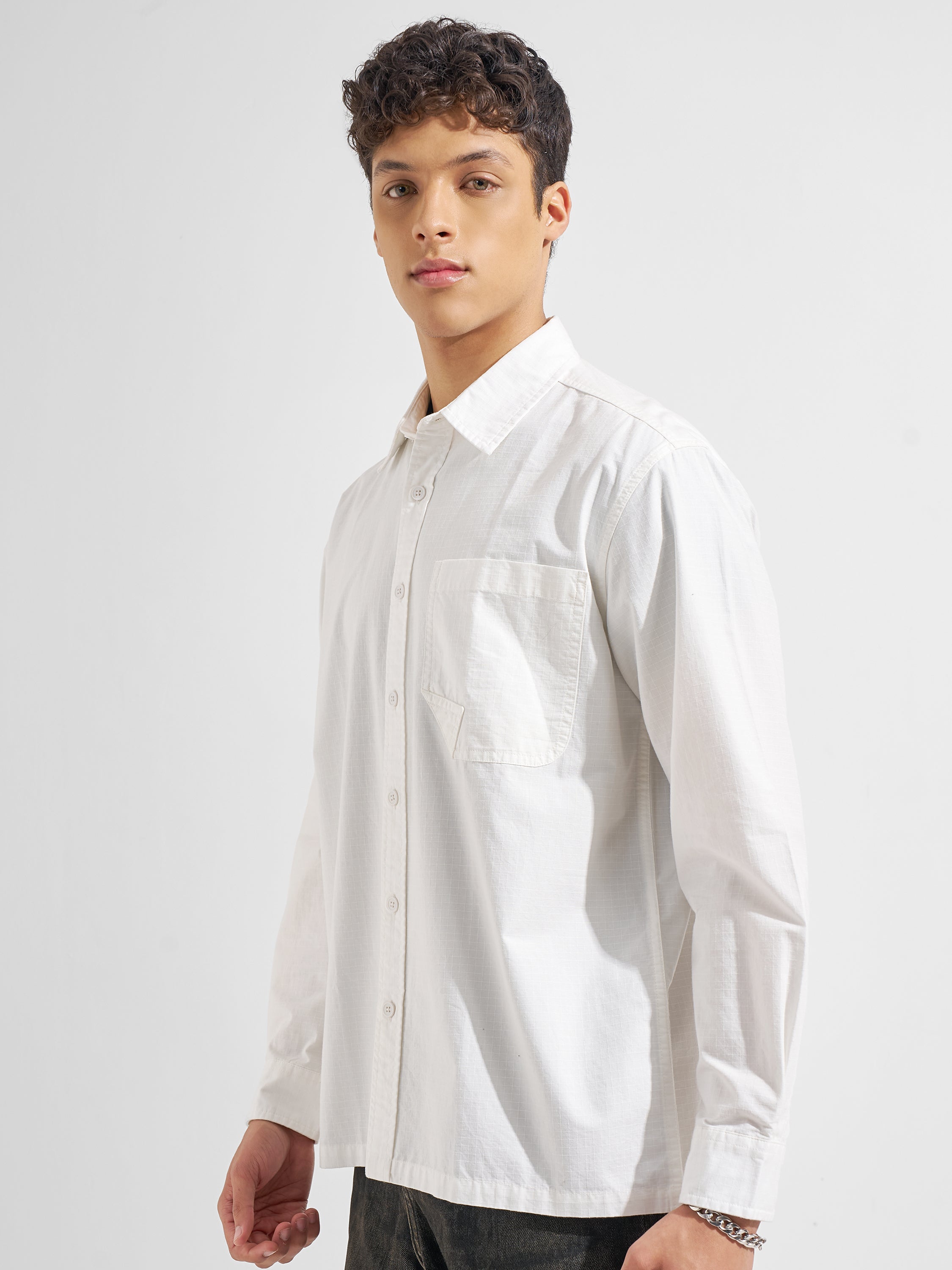 Highlander Men White Self Design Relaxed Fit Casual Shirt