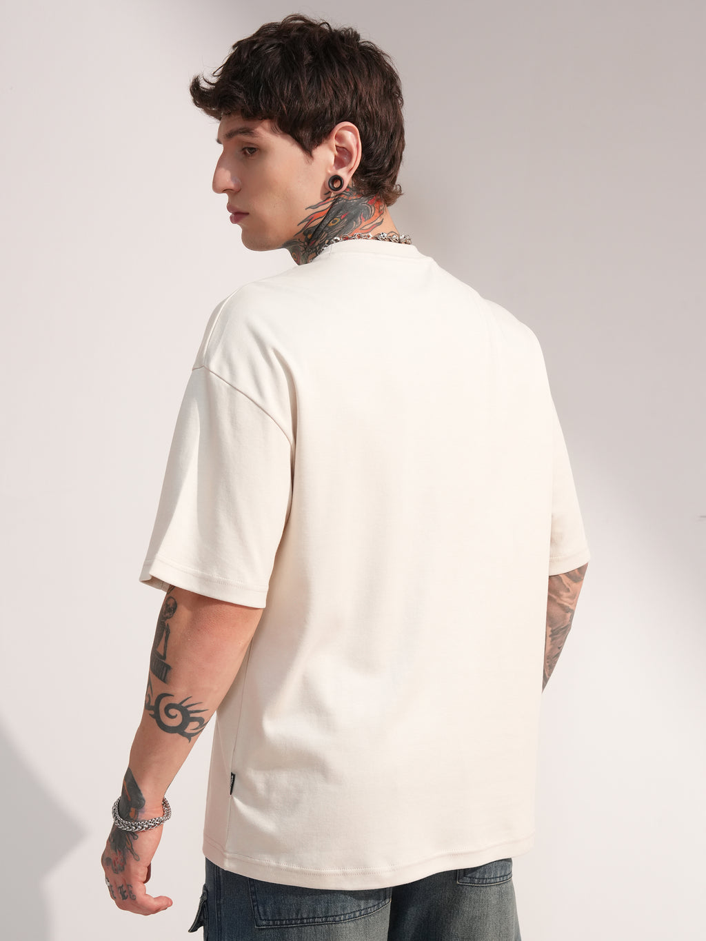 Highlander Men Beige Solid Round Neck Oversized Fit T-Shirt - Beige - Image 3