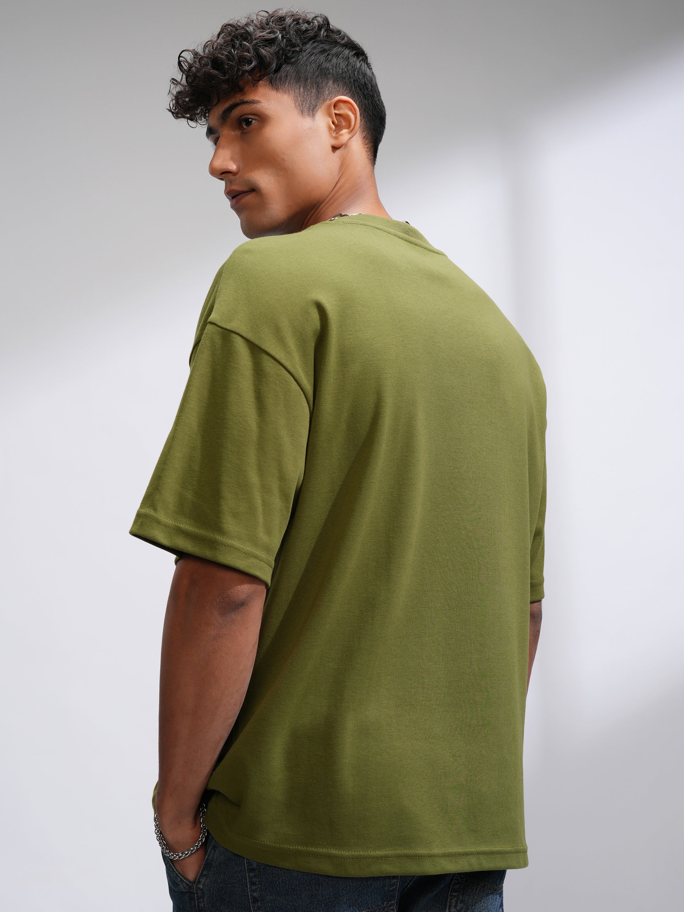 Highlander Men Olive Printed Round Neck Oversized Fit T-Shirt - Olive - Image 3
