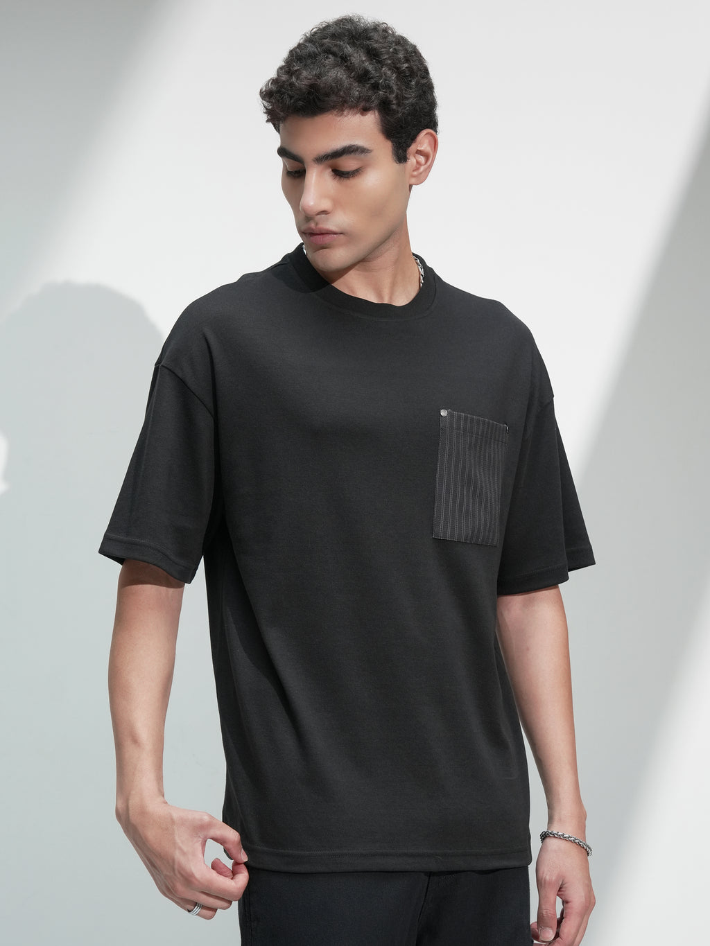 Highlander Men Black Solid Round Neck Oversized Fit T-Shirt - Black - Image 6