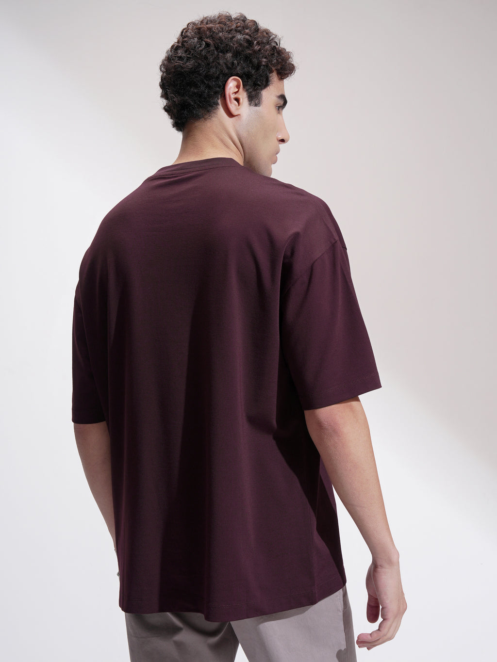Highlander Men Maroon Solid Round Neck Oversized Fit T-Shirt - Maroon - Image 3