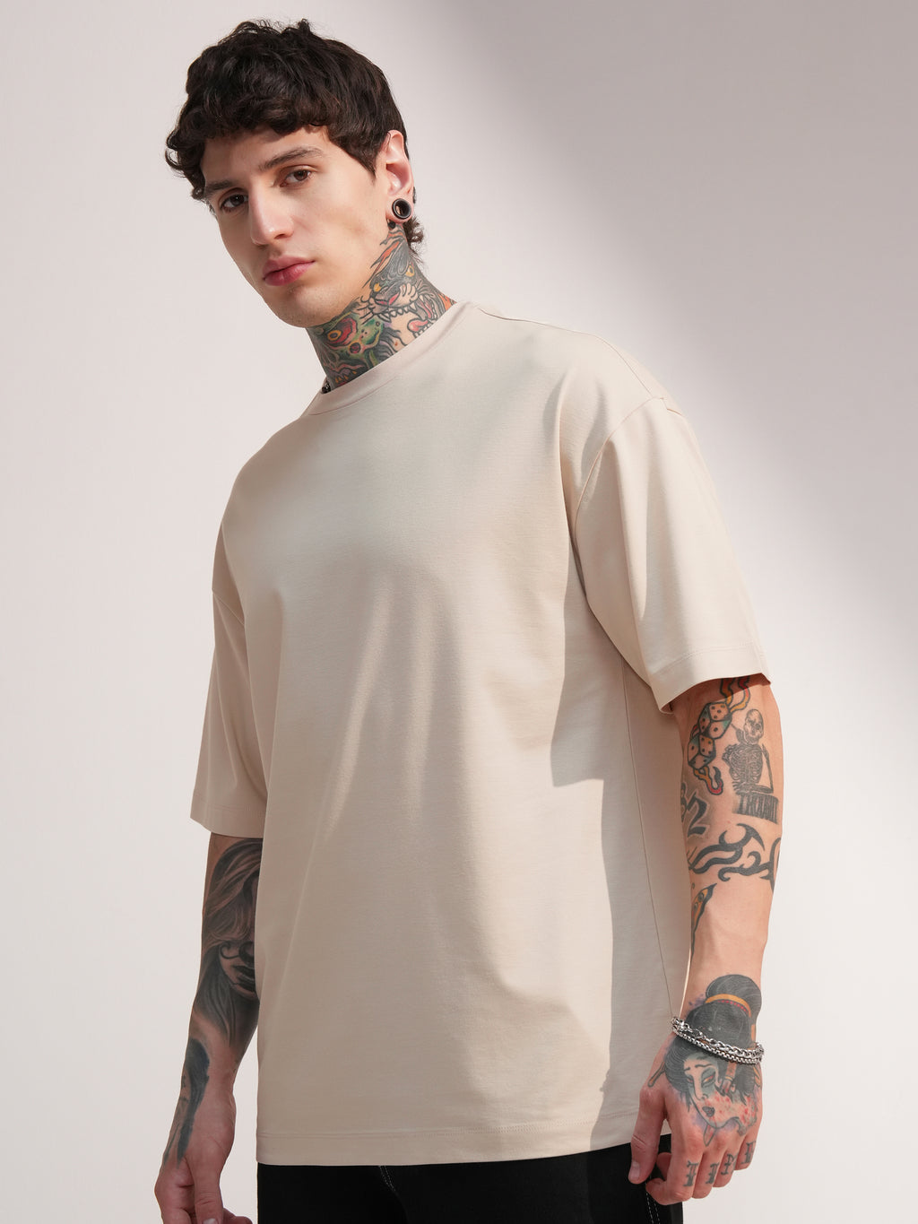 Highlander Men Beige Solid Round Neck Oversized Fit T-Shirt - Beige - Image 4