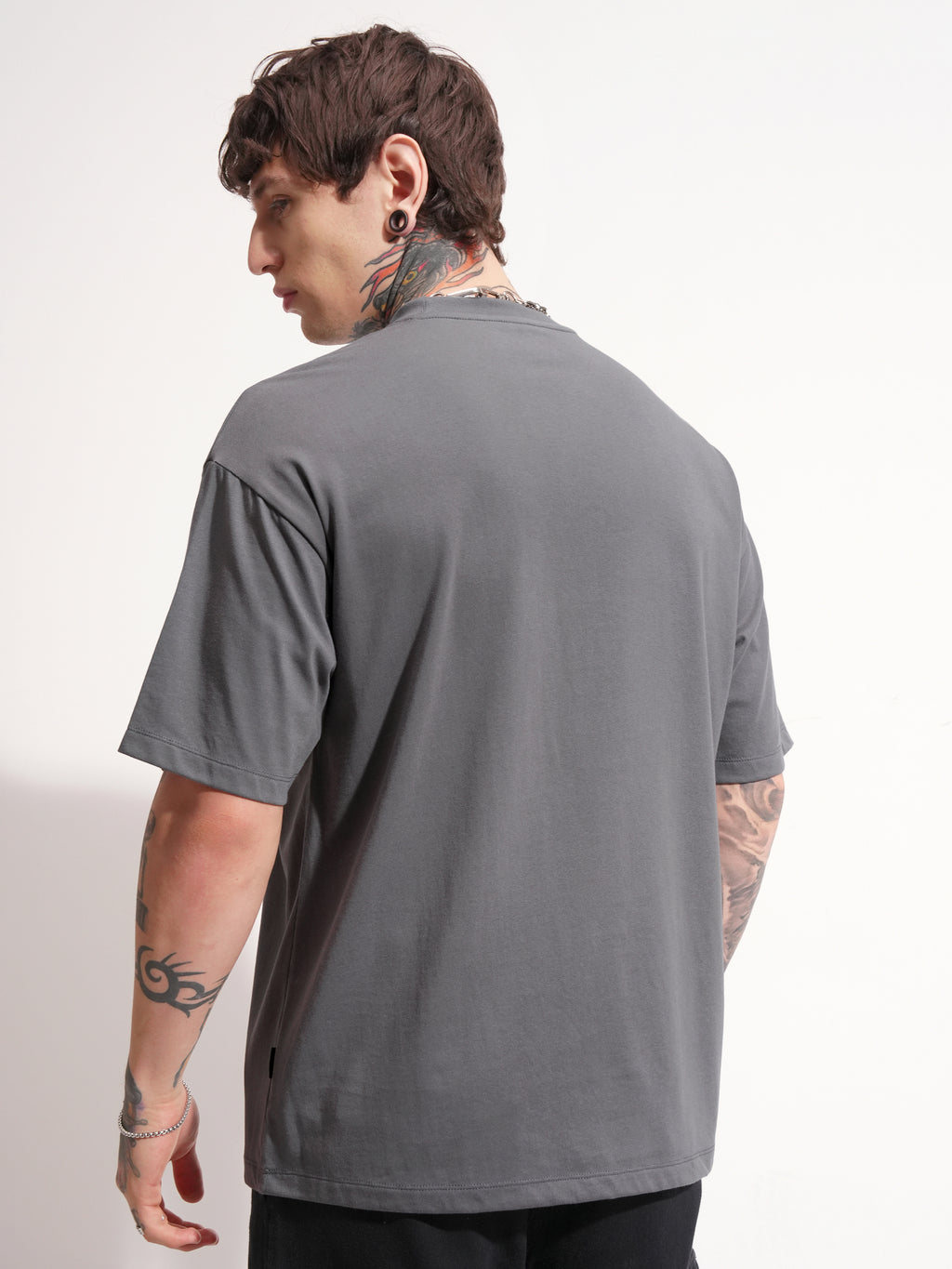 Highlander Men Grey Printed Round Neck Oversized Fit T-Shirt - Grey - Image 3
