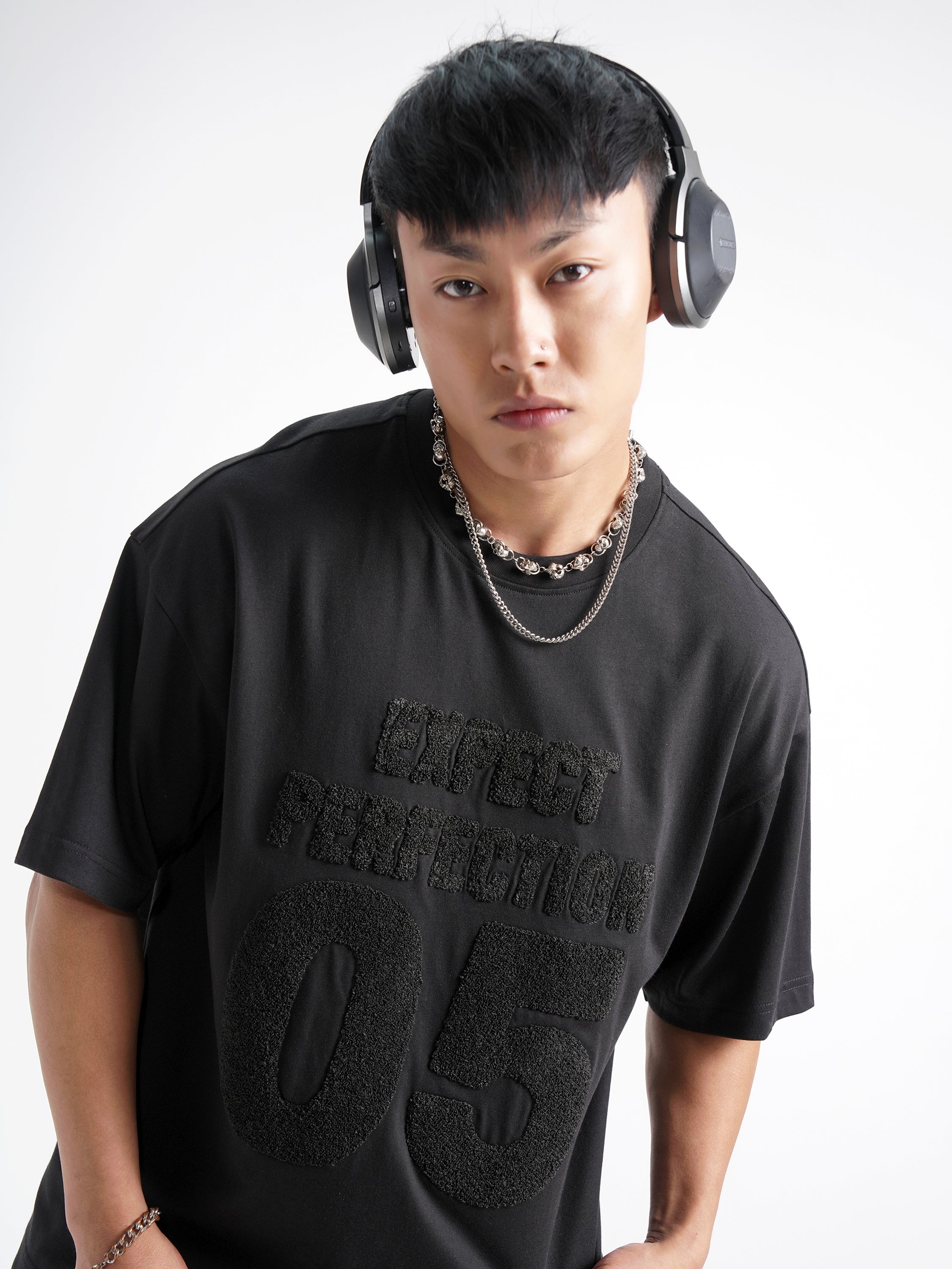 Highlander Men Black Applique Round Neck Oversized Fit T-Shirt - Black - Image 1