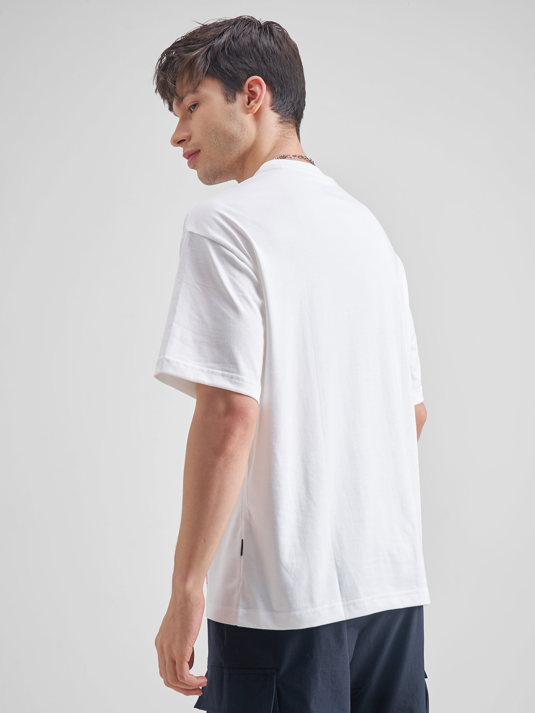 Highlander Men White Printed Round Neck Oversized Fit T-Shirt - White - Image 3