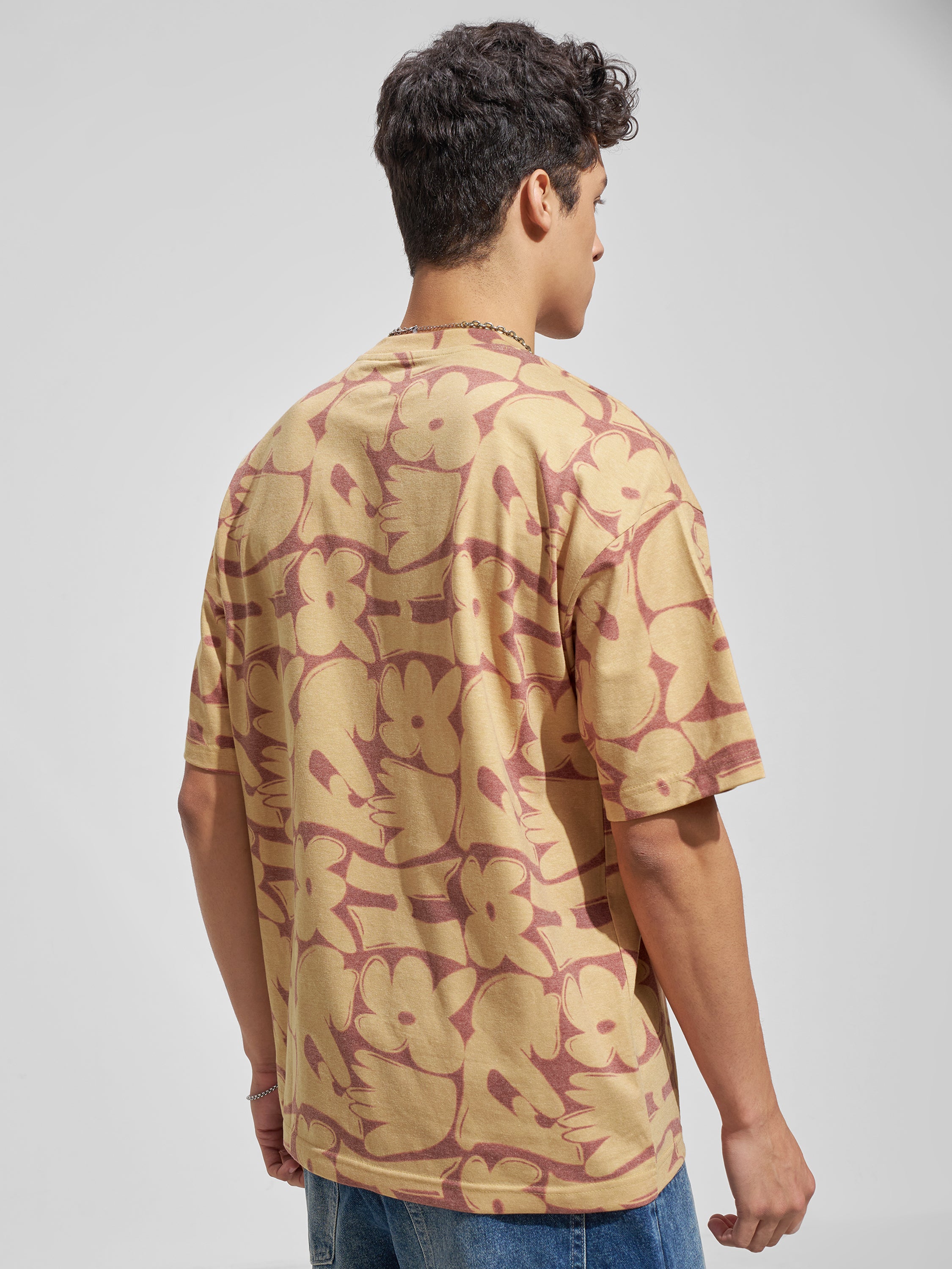 Highlander Men Brown Printed Round Neck Oversized Fit T-Shirt
