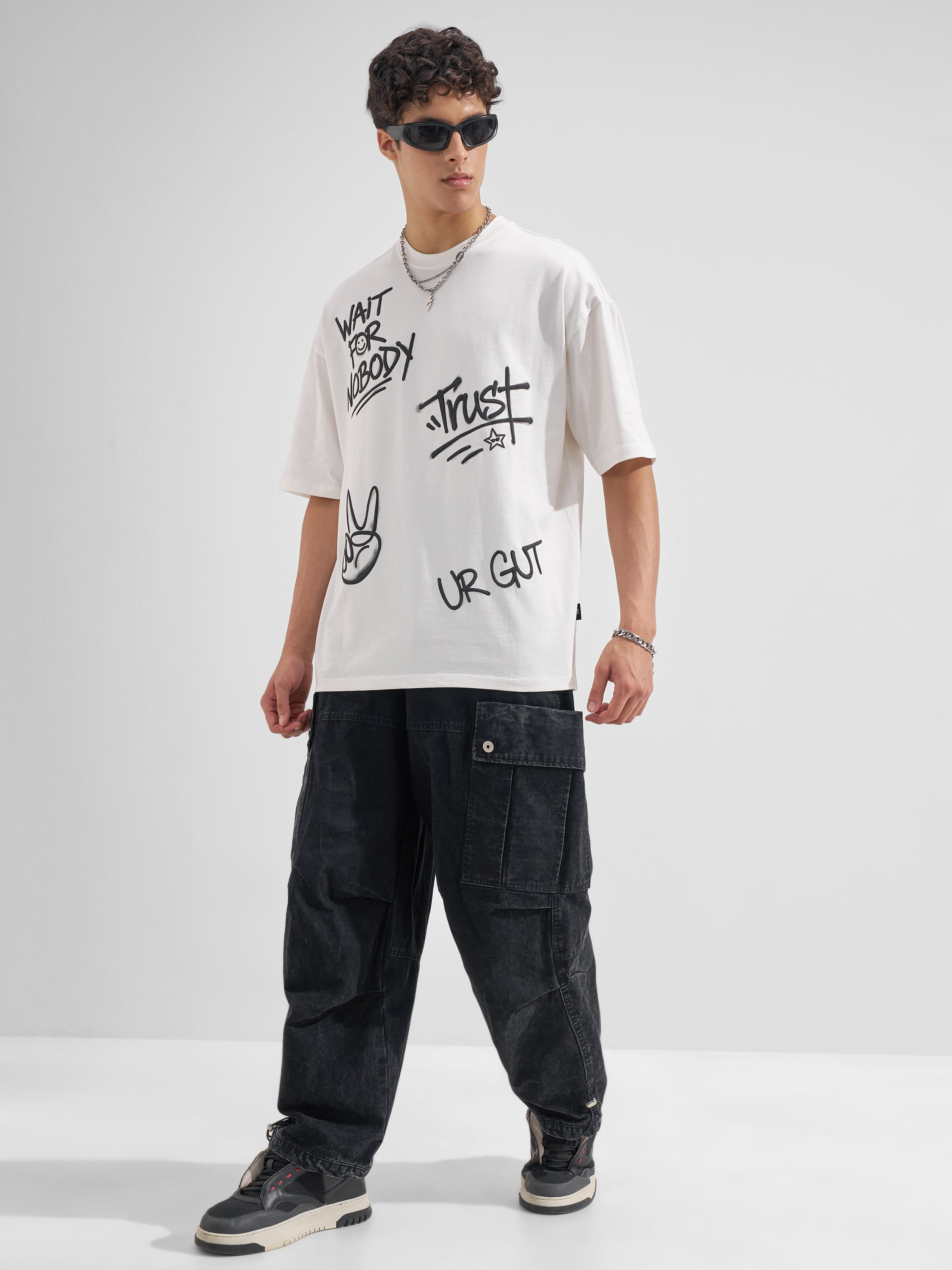 Highlander Men Off White Printed Round Neck Oversized Fit T-Shirt