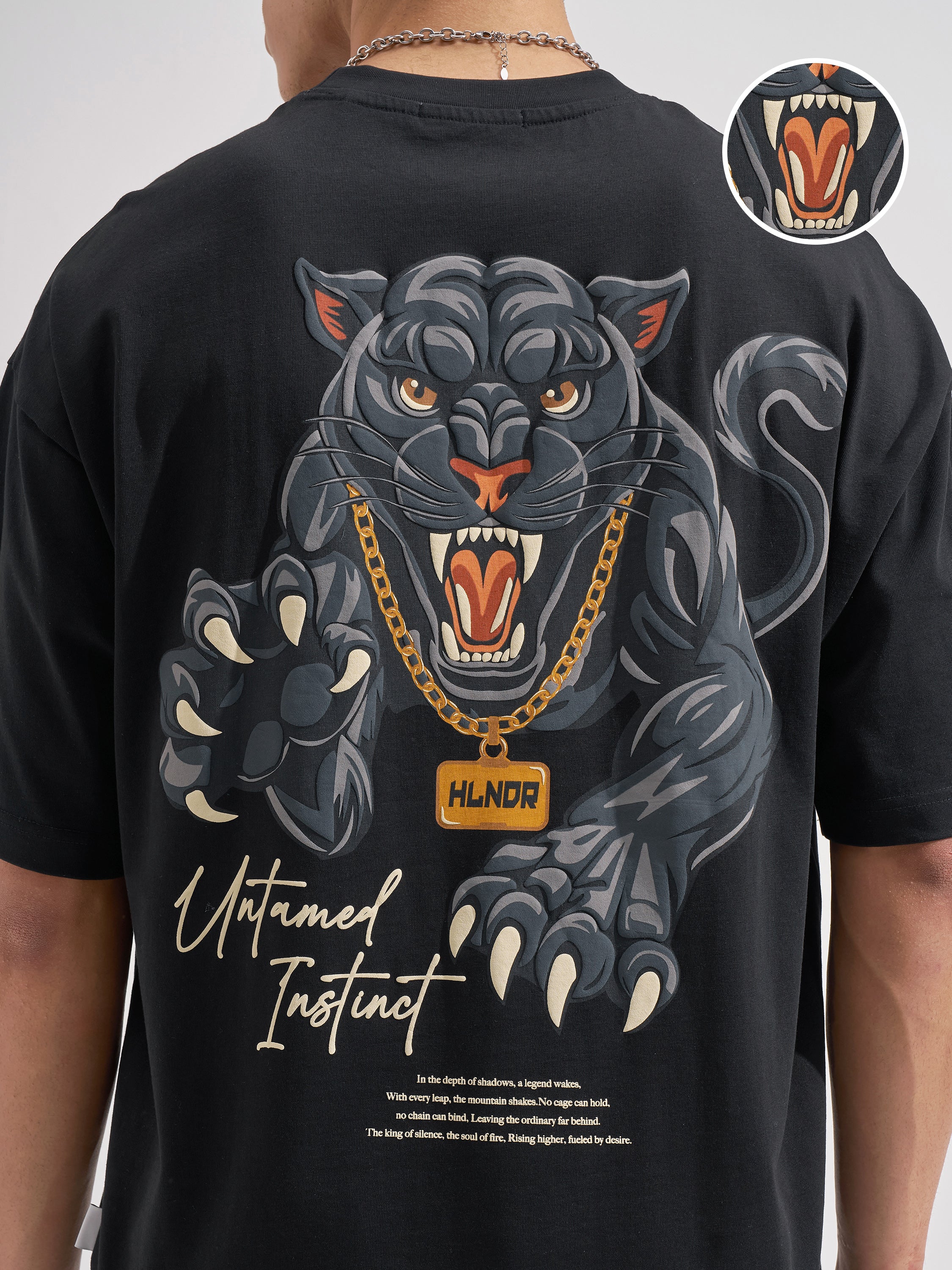 Highlander Men Black Printed Round Neck Oversized Fit T-Shirt