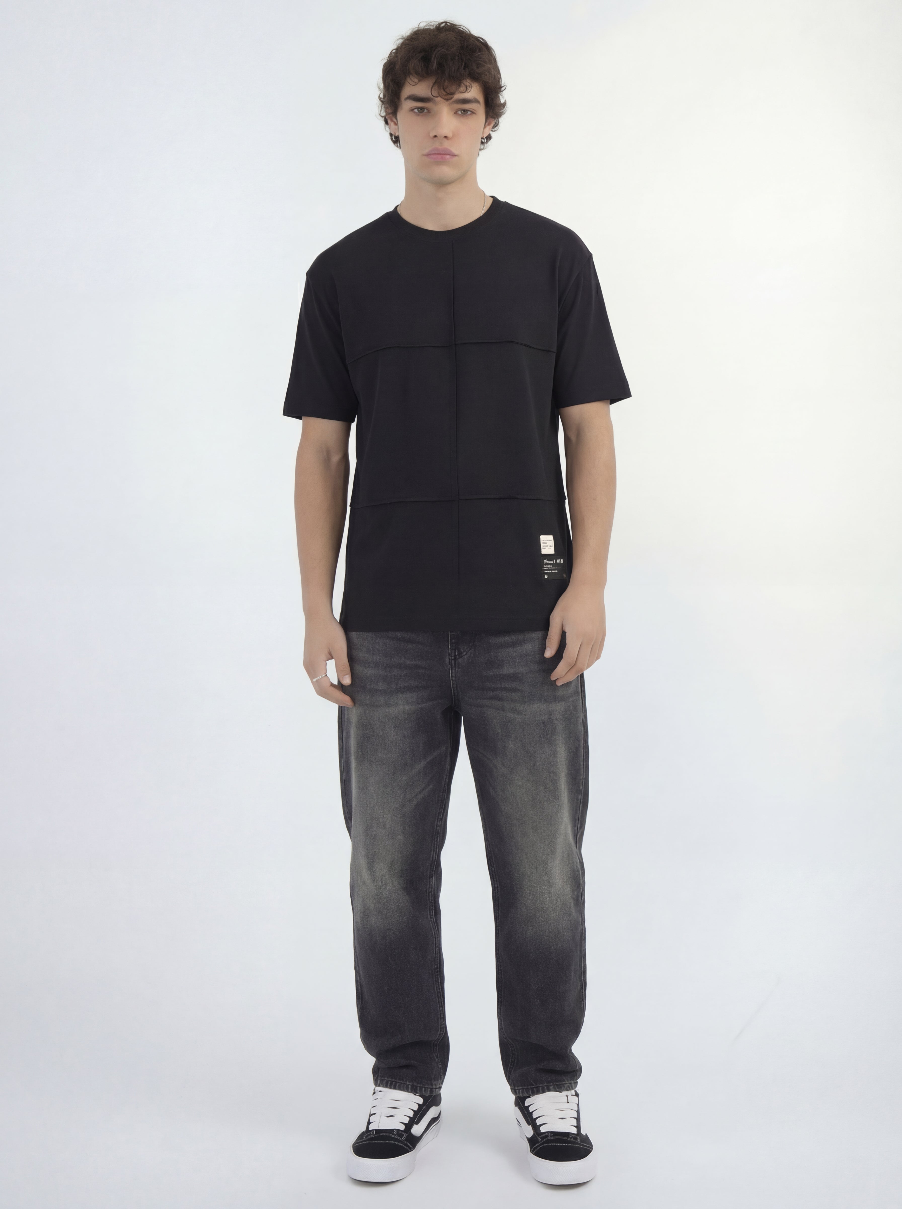 Highlander Men Black Solid Round Neck T-Shirt - Black - Image 4