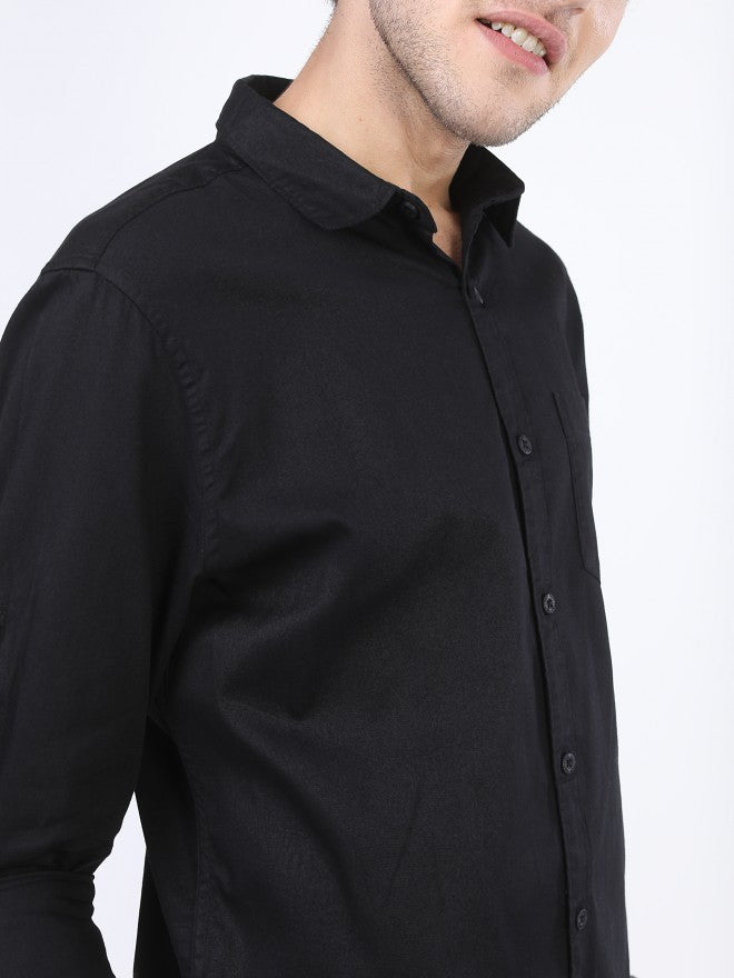 Highlander Men Black Solid Slim Fit Casual Shirt - Black - Image 5