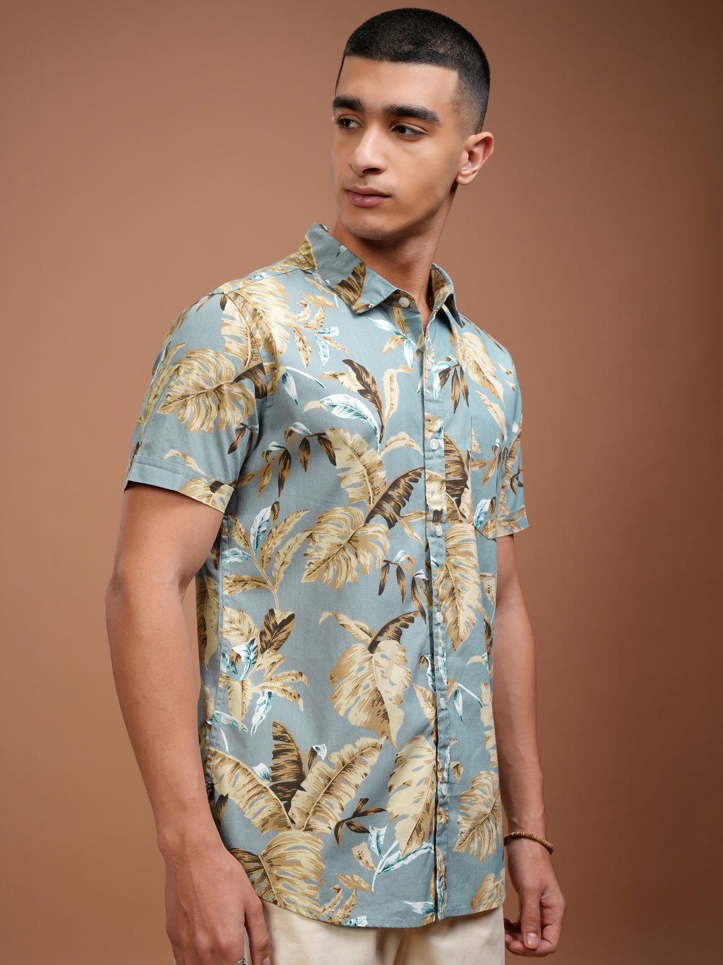 Highlander Men Dusty Mint/Beige Printed Casual Shirt - Green - Image 6