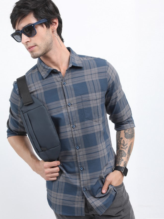 Highlander Men Blue Slim Fit Casual Shirt - Blue - Image 4