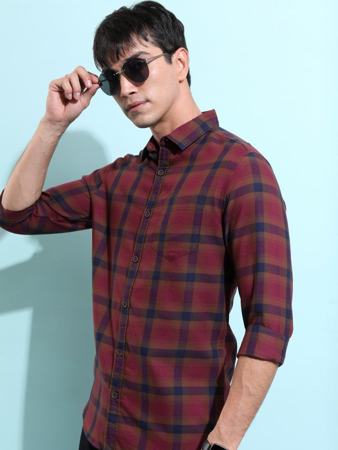Highlander Men Burgundy Checked Slim Fit Casual Shirt - Burgundy - Image 6