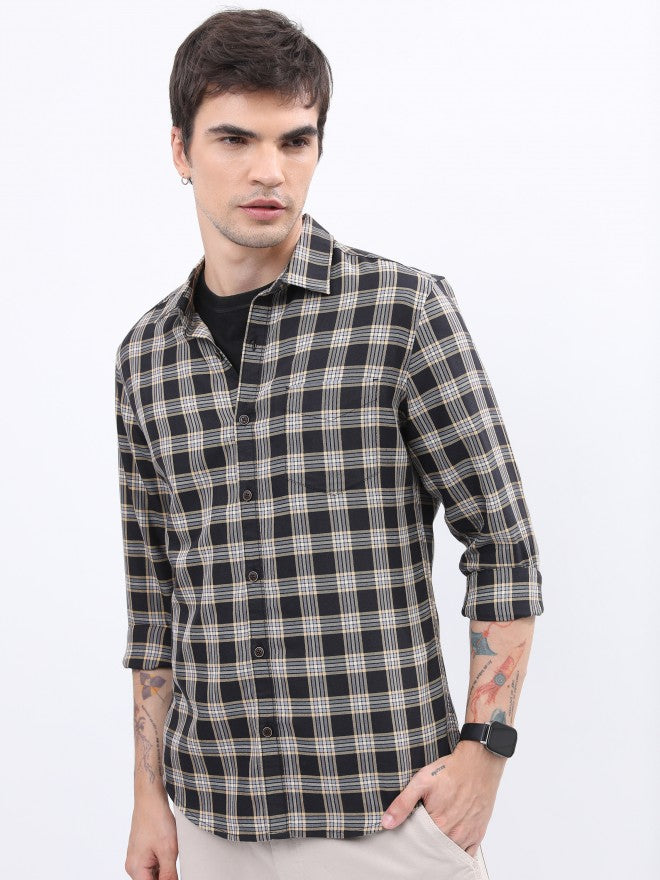 Highlander Men Black Checked Slim Fit Casual Shirt - Black - Image 4