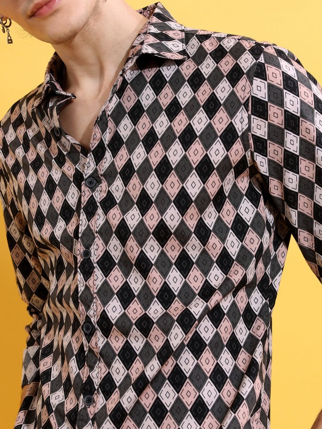 Highlander Men Pink/Black Printed Slim Fit Casual Shirt - Pink - Image 5