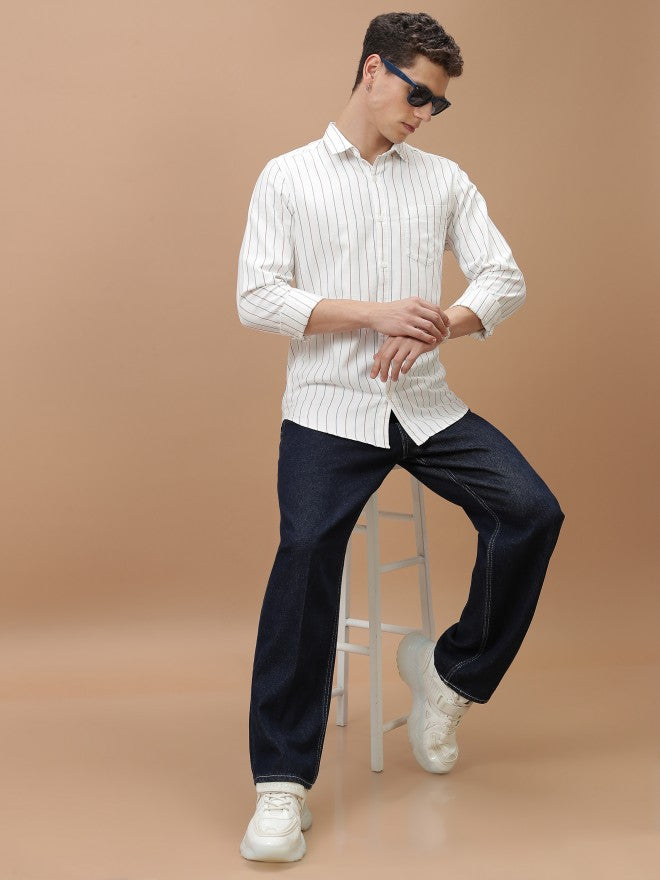 Highlander Men White/Blue/Red Slim Fit Casual Shirt - White - Image 2