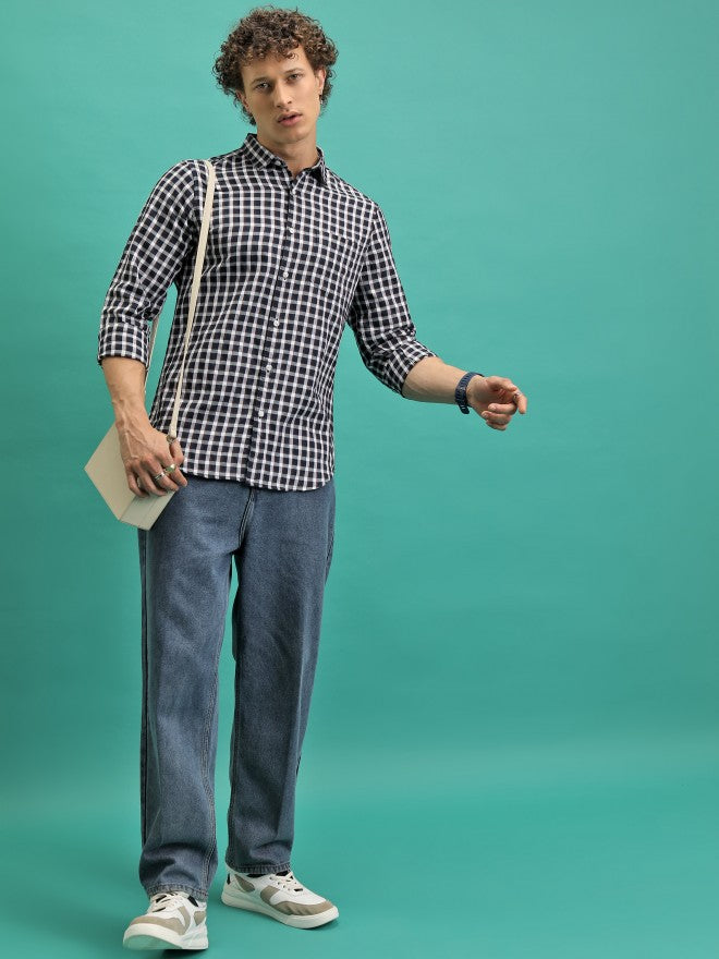 Men Checked Casual Shirt - Navy Blue - Image 2