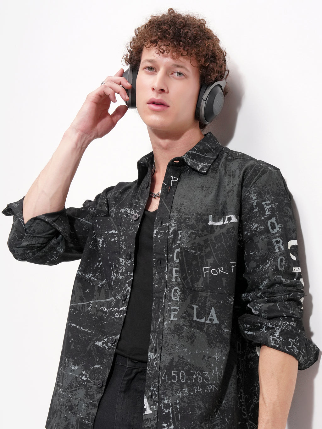Highlander Men Black Printed Relaxed Fit Casual Shirt - Black - Image 1