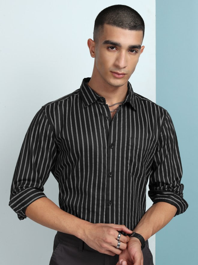Highlander Men Black Striped Slim Fit Casual Shirt - Black - Image 1