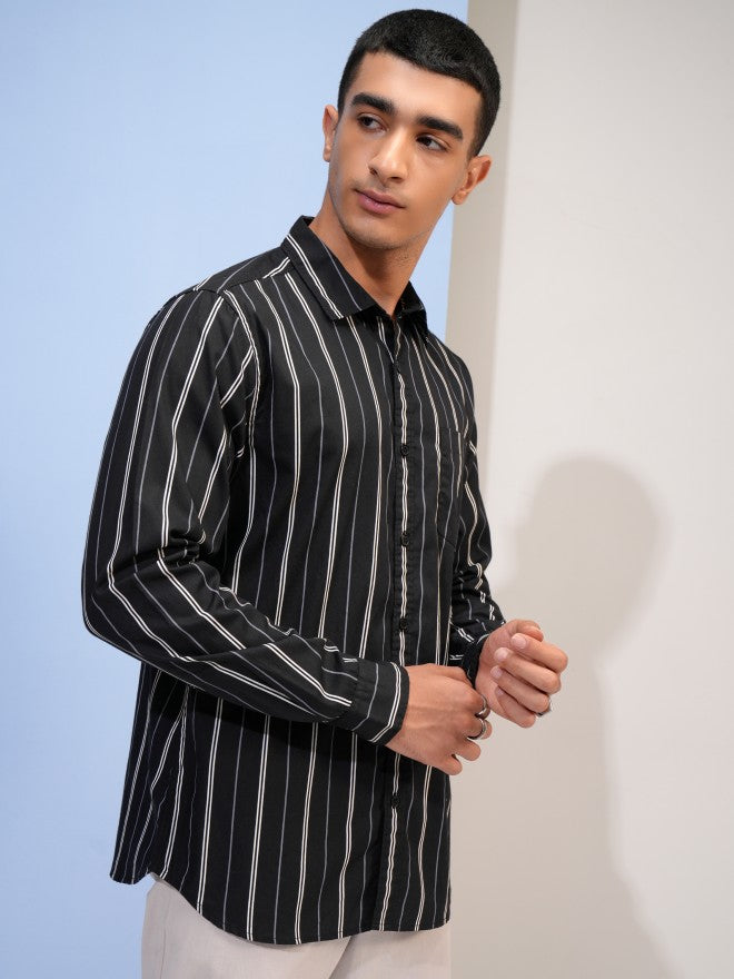 Highlander Men Black Striped Slim Fit Casual Shirt - Black - Image 6