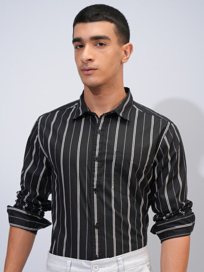 Highlander Men Black Striped Slim Fit Casual Shirt - Black - Image 4