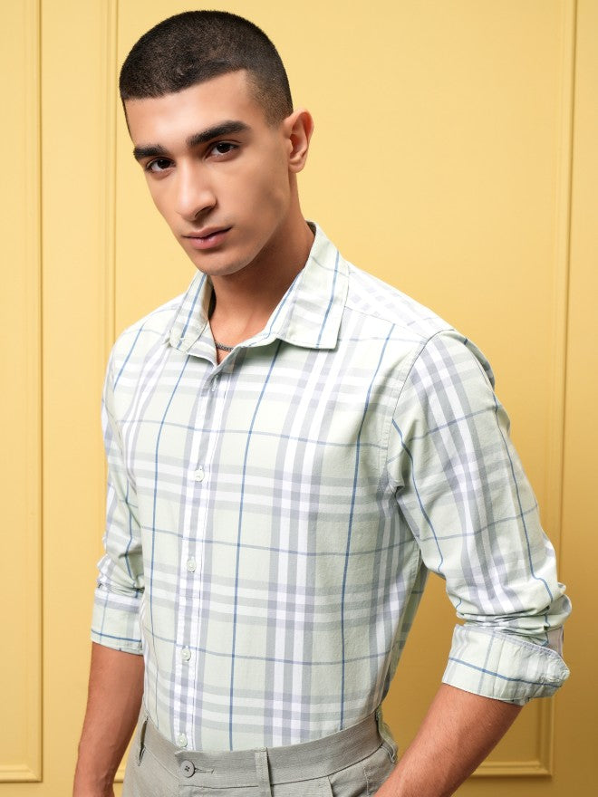 Highlander Men Green Checked Regular Fit Casual Shirt - Green - Image 4