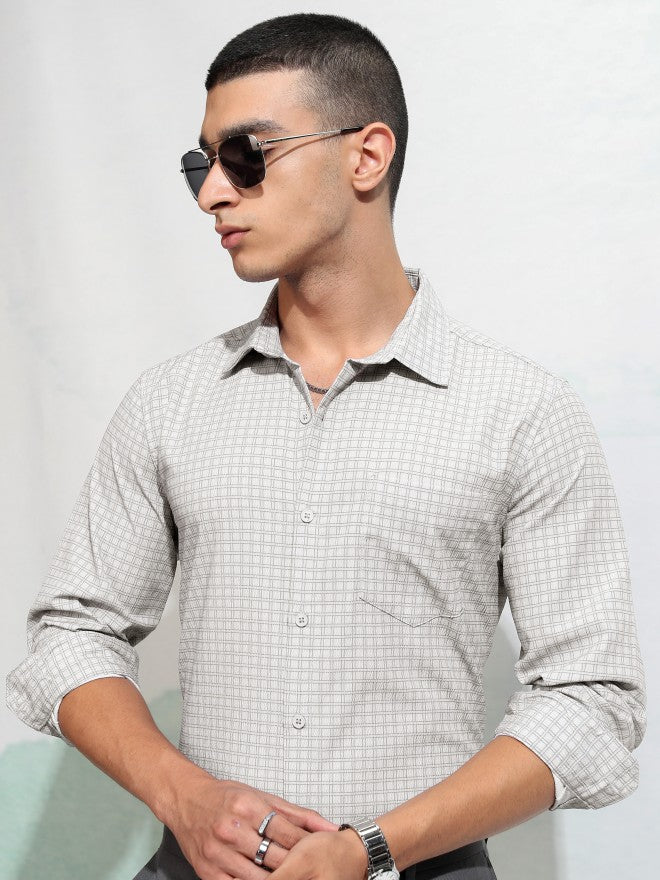 Highlander Men Grey Checked Regular Fit Casual Shirt - Grey - Image 7