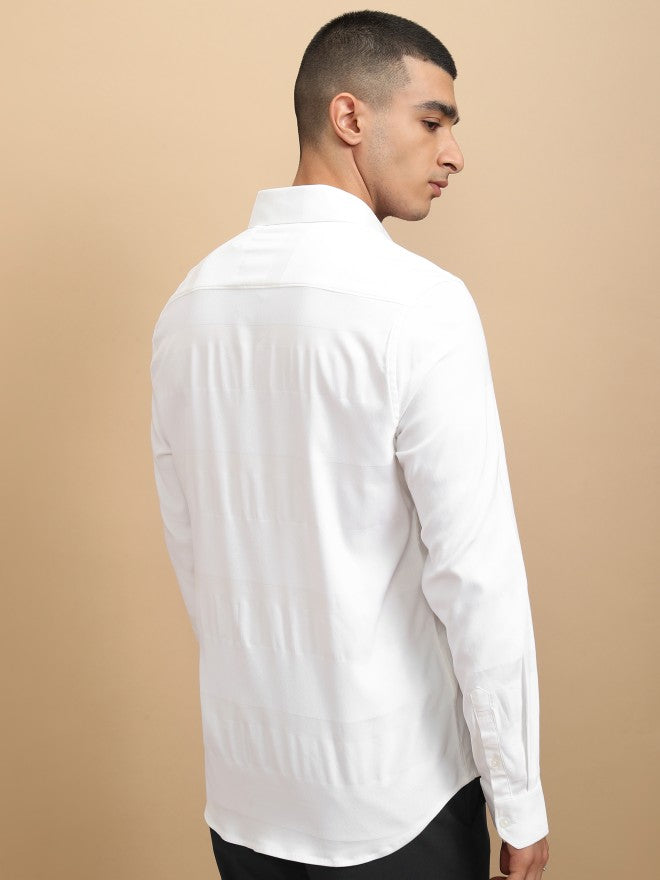 Highlander Men White Textured Regular Fit Casual Shirt - White - Image 3