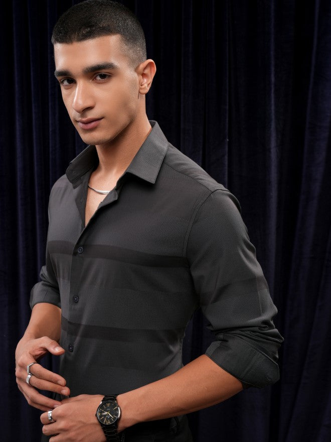 Highlander Men Grey Striped Regular Fit Casual Shirt - Grey - Image 4
