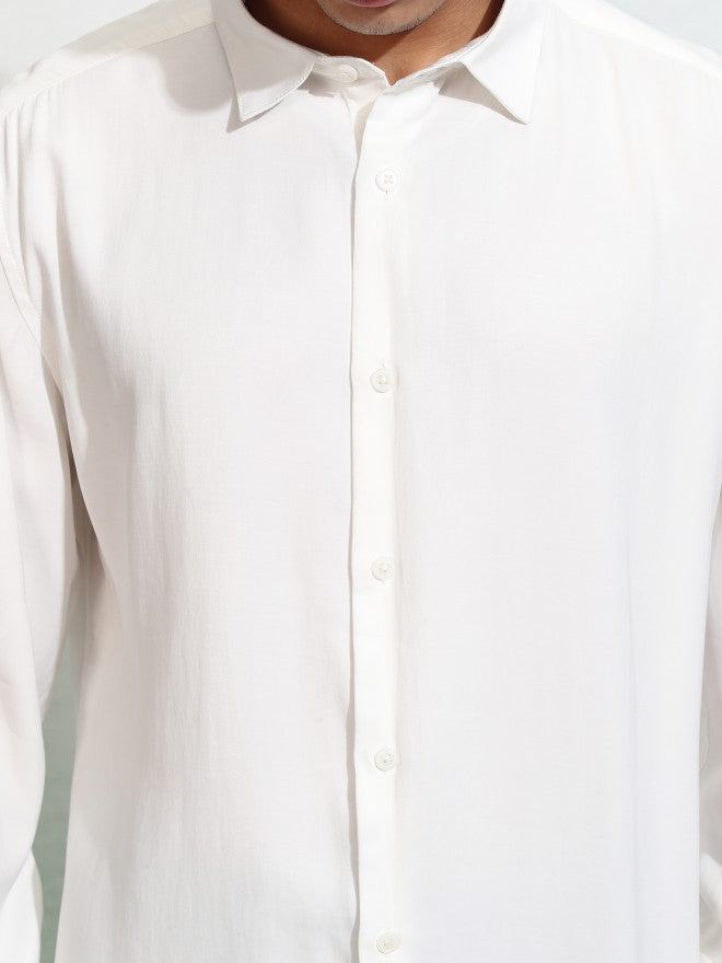 Highlander Men White Solid Slim Fit Casual Shirt - White - Image 5