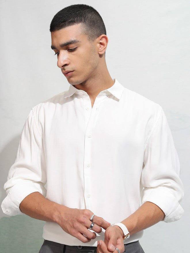 Highlander Men White Solid Slim Fit Casual Shirt - White - Image 7