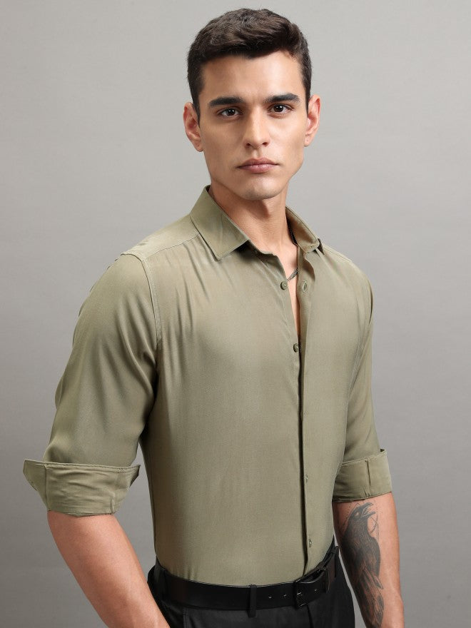 Highlander Men Olive Solid Slim Fit Casual Shirt - Olive - Image 6