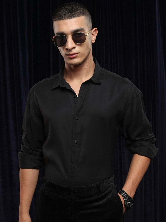 Highlander Men Black Solid Slim Fit Casual Shirt - Black - Image 7