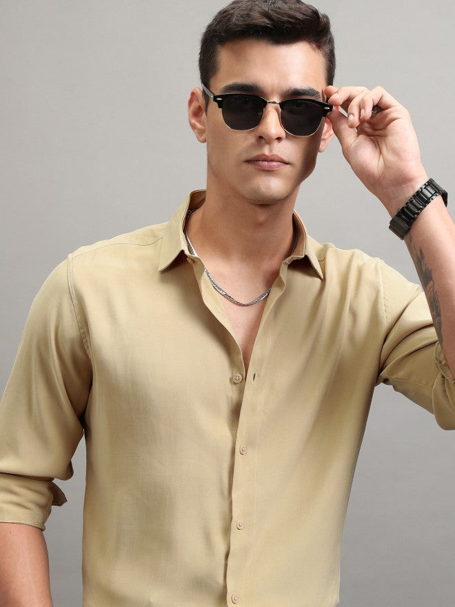 Highlander Men Khaki Solid Slim Fit Casual Shirt - Khaki - Image 1