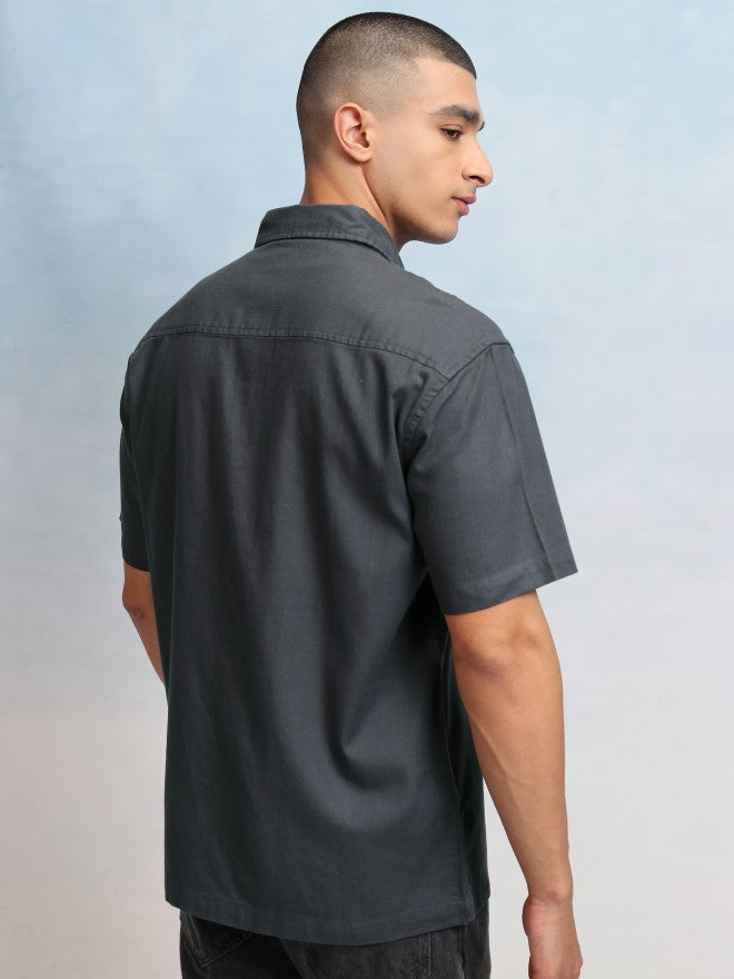 Highlander Men Grey Solid Relaxed Fit Casual Shirt - Grey - Image 3