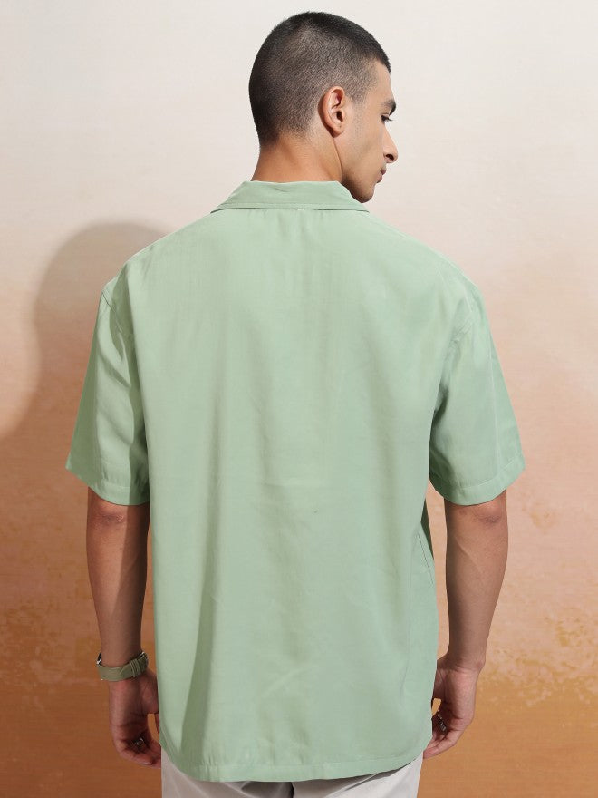 Highlander Men Green Solid Relaxed Fit Casual Shirt - Green - Image 3