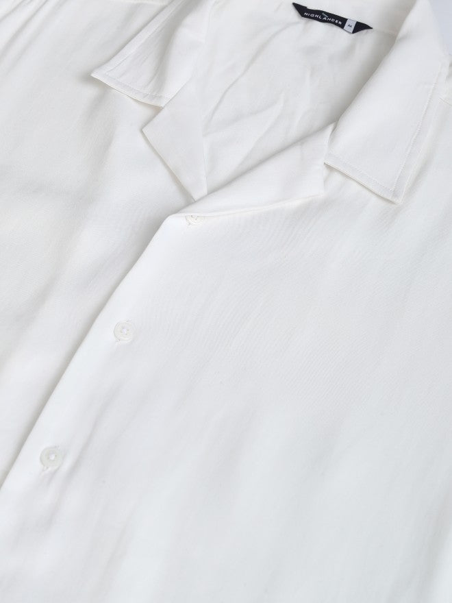Highlander Men White Solid Relaxed Fit Casual Shirt - White - Image 8