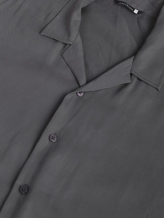 Highlander Men Grey Solid Relaxed Fit Casual Shirt - Grey - Image 8