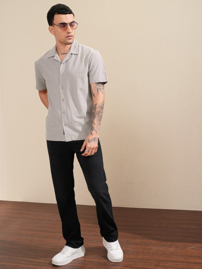 Highlander Men Grey Solid Relaxed Fit Casual Shirt - Grey - Image 2