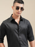 Highlander Men Black Textured Slim Fit Casual Shirt - Black - Image 1