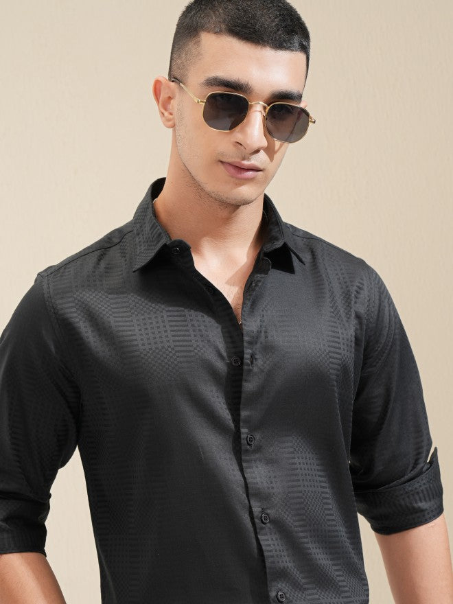 Highlander Men Black Textured Slim Fit Casual Shirt - Black - Image 1