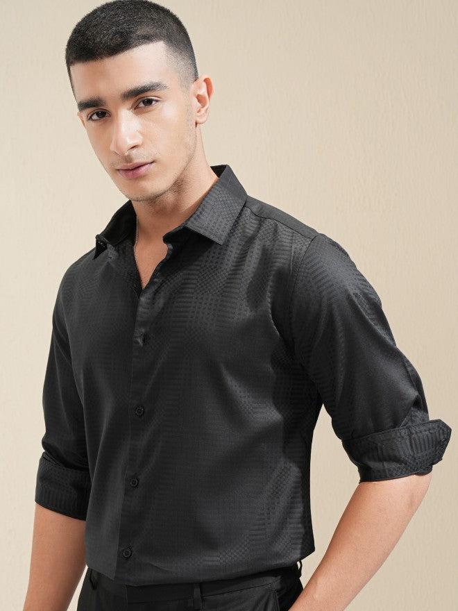 Highlander Men Black Textured Slim Fit Casual Shirt - Black - Image 4