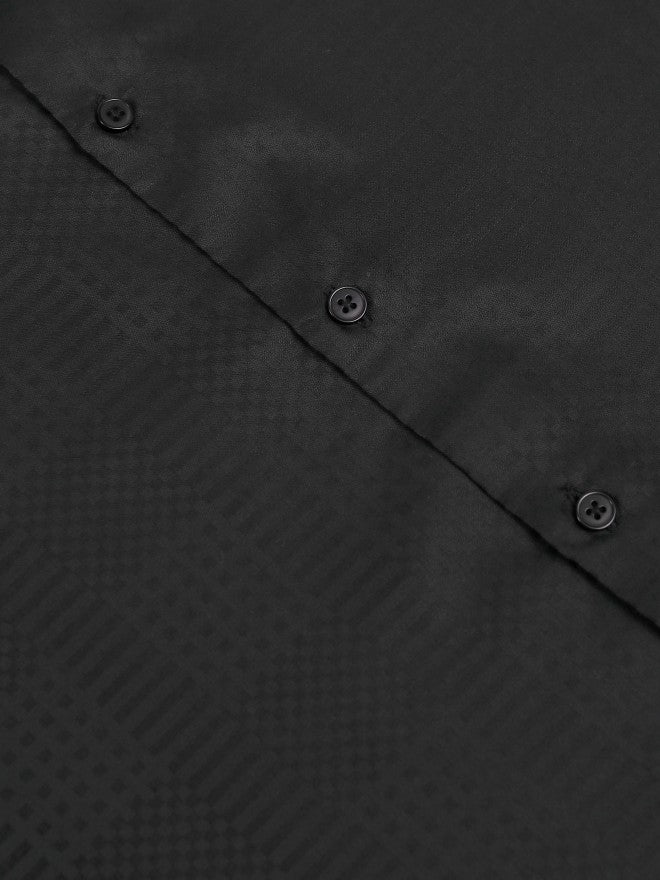 Highlander Men Black Textured Slim Fit Casual Shirt - Black - Image 9