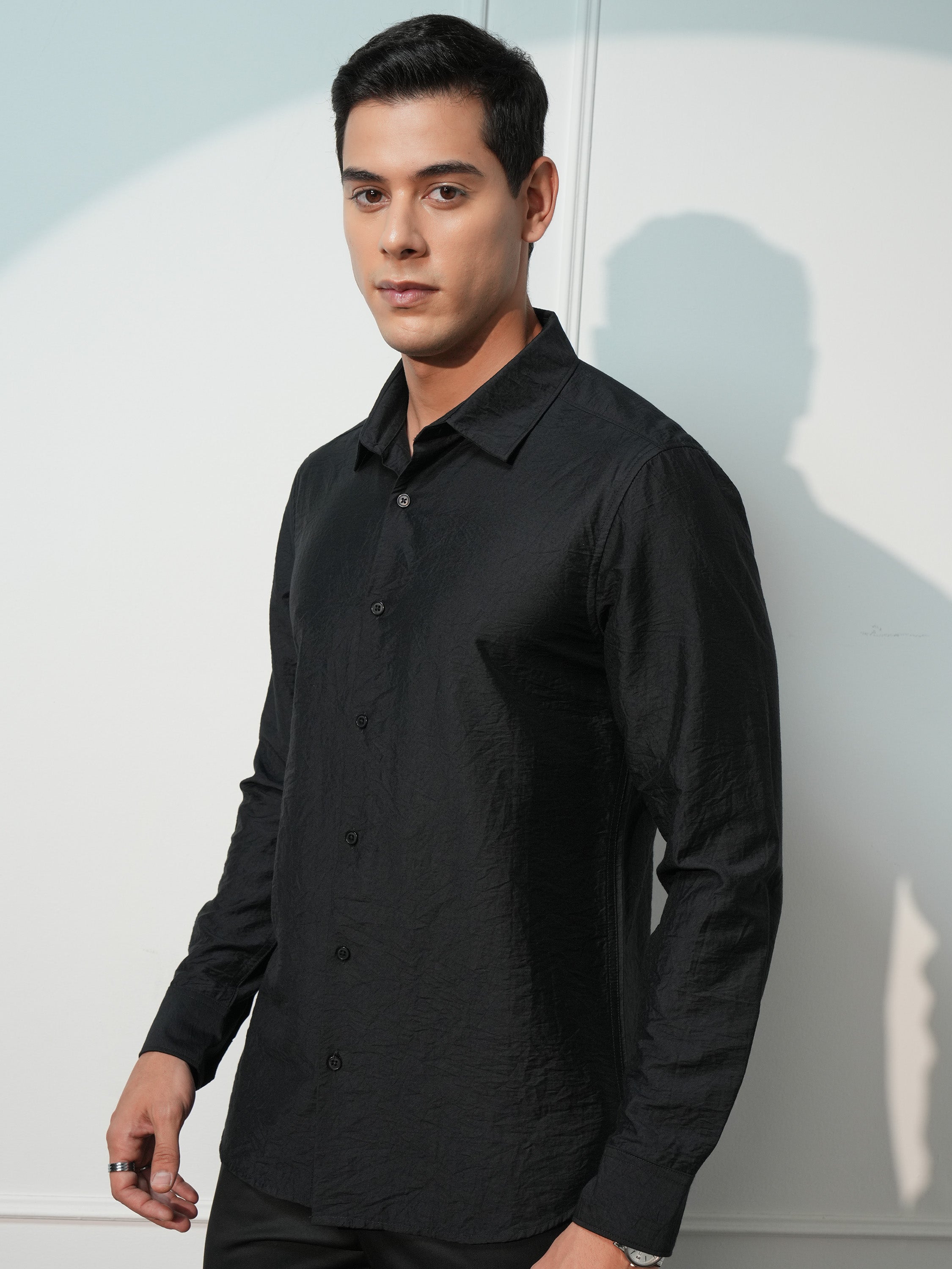Highlander Men Black Solid Slim Fit Casual Shirt - Black - Image 4
