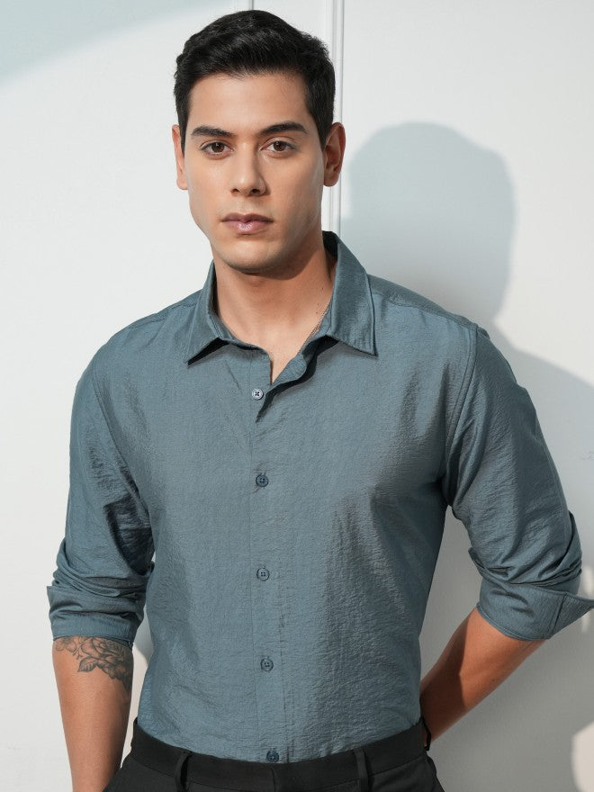 Highlander Men Teal Solid Slim Fit Casual Shirt - Teal - Image 1