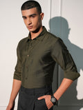 Highlander Men Olive Solid Slim Fit Casual Shirt - Olive - Image 1