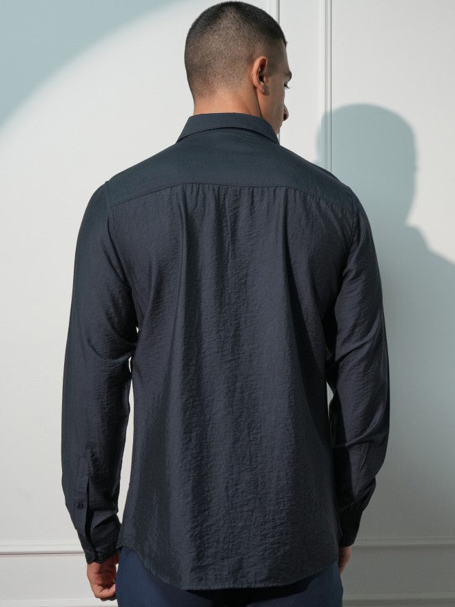 Highlander Men Navy Blue Solid Slim Fit Casual Shirt - Navy Blue - Image 3
