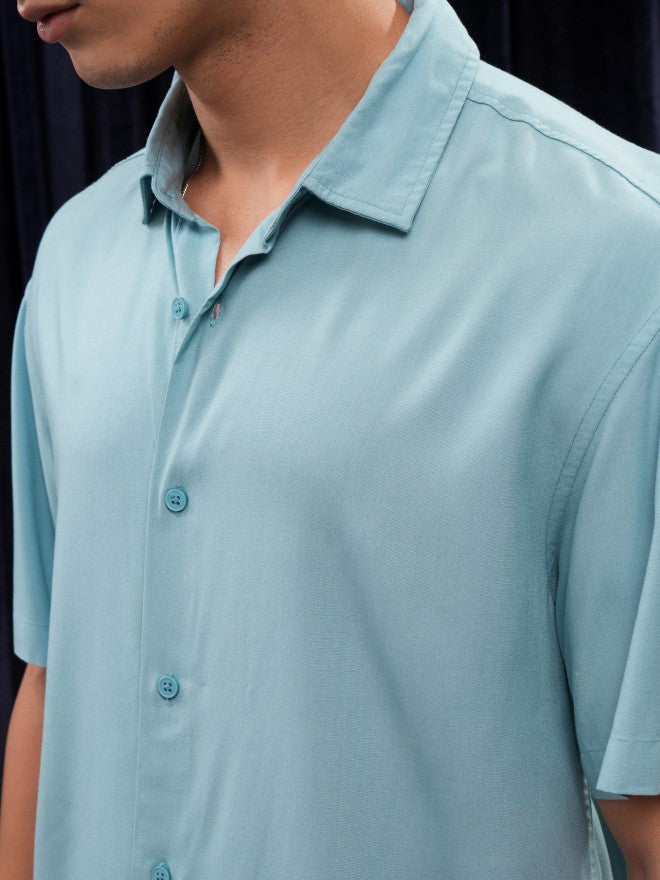 Highlander Men Blue Solid Relaxed Fit Casual Shirt - Blue - Image 5