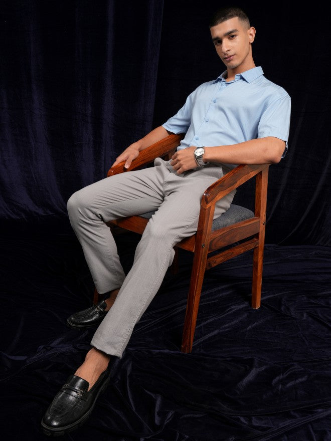 Highlander Men Blue Solid Relaxed Fit Casual Shirt - Blue - Image 2