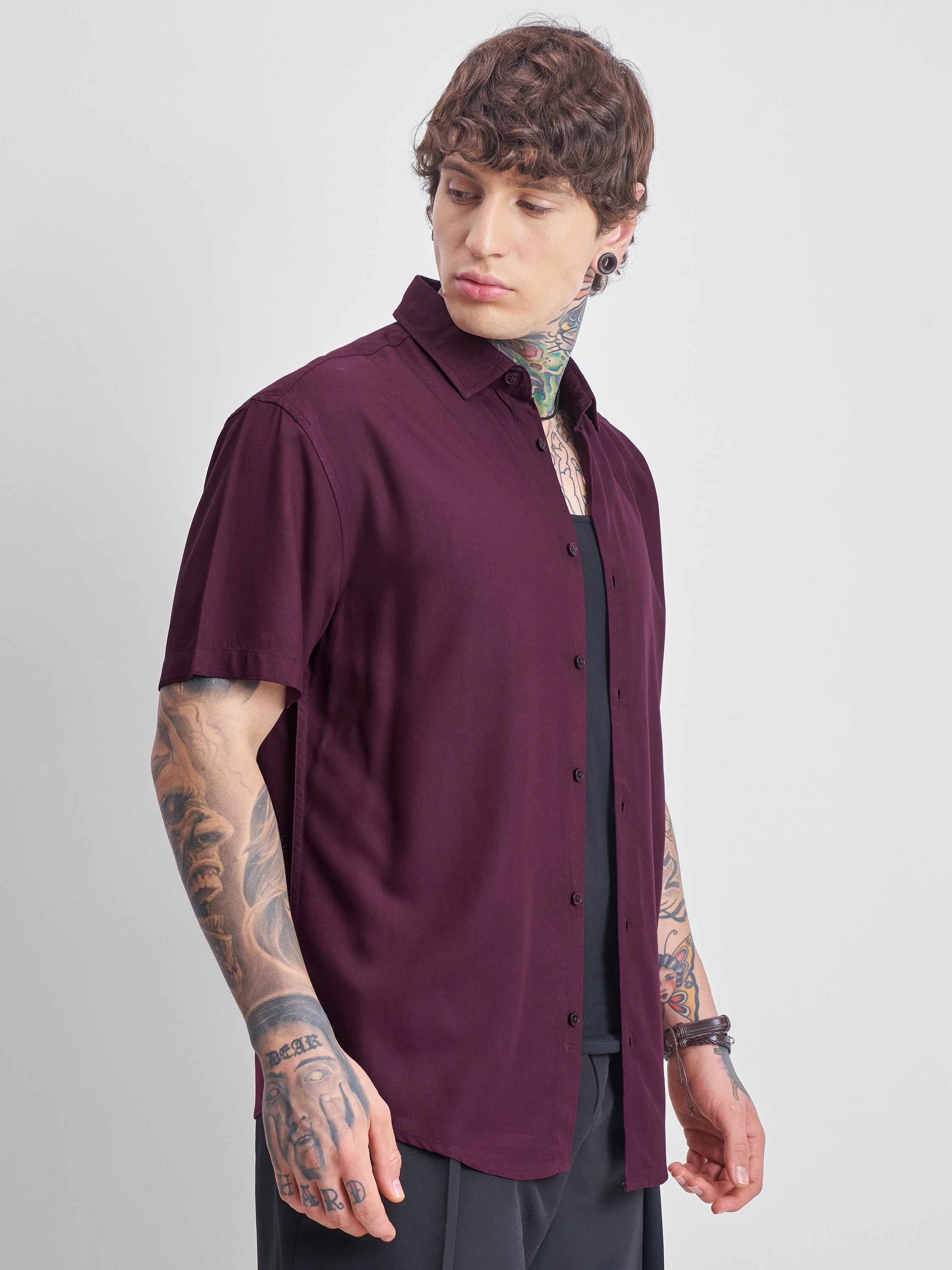 Highlander Men Burgundy Solid Relaxed Fit Casual Shirt - Burgundy - Image 6